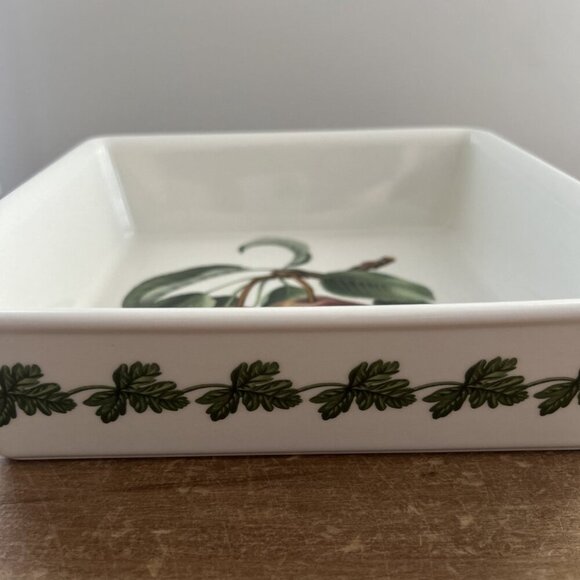 Portmeirion Pomona Collection 10” Square Baking Dish Princess Of Orange Pear - Picture 3 of 4